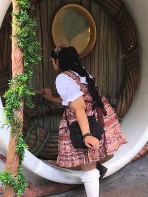 Momona's 「Alice in Wonderland」themed photo (2016/08/21)