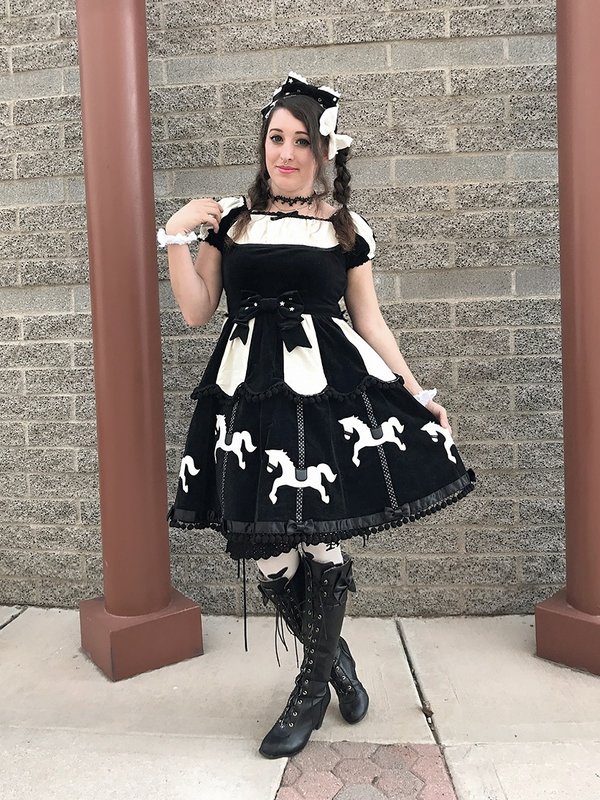 Candice's 「Angelic pretty」themed photo (2017/11/03)