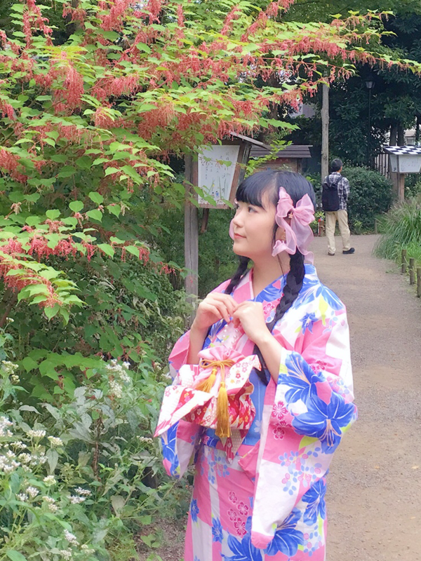 舞's 「my-favorite-bag」themed photo (2017/11/04)