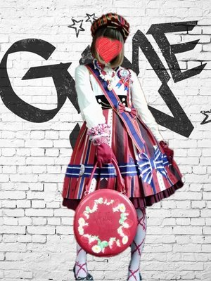 YUYU's 「Lolita」themed photo (2017/11/05)