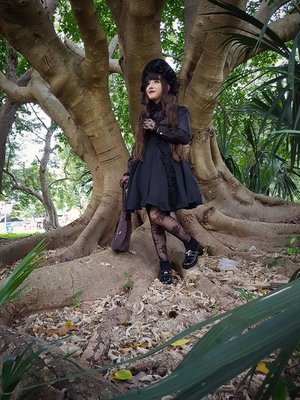 Hitomi izumi's 「Lolita」themed photo (2017/11/17)