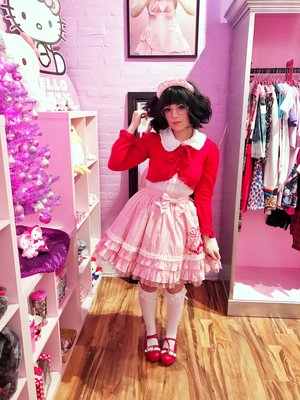 Tempest Paige's 「Angelic pretty」themed photo (2017/12/04)