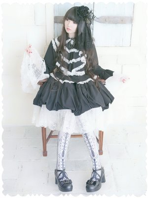 音梨まりあ（Maria Otonashi）'s 「Lolita」themed photo (2017/12/06)