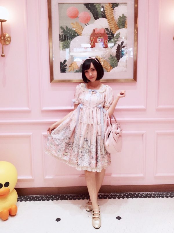 Irismolkoの「Lolita fashion」をテーマにしたコーディネート(2018/01/04)