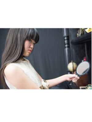 MiraiMegu's 「Lolita」themed photo (2018/01/10)