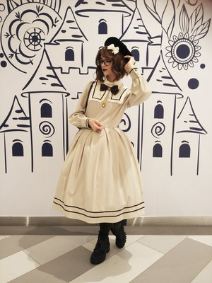 Lady Ai's 「Classic Lolita」themed photo (2018/01/21)