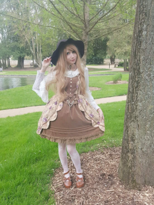 Mew Fairydoll's 「Classical Lolita」themed photo (2018/02/26)