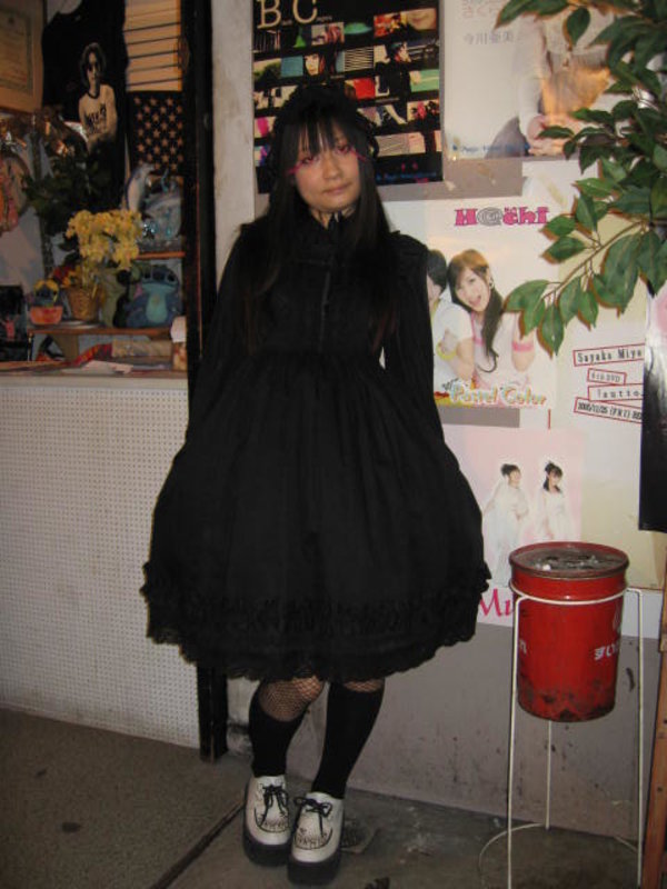 是Yoshiko♪よしこ以「Gothic」为主题投稿的照片(2018/03/04)