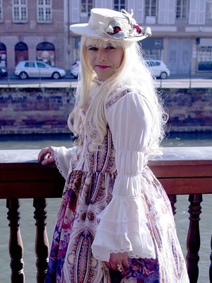 Anaïsse's 「Lolita fashion」themed photo (2018/03/05)