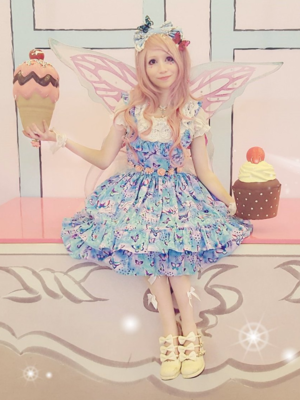 是Mew Fairydoll以「Fairy lolita」为主题投稿的照片(2018/03/13)