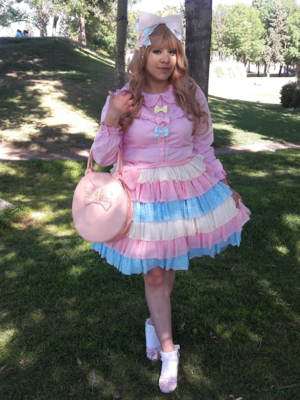 Zuria Ivarra's 「Lolita」themed photo (2018/03/23)