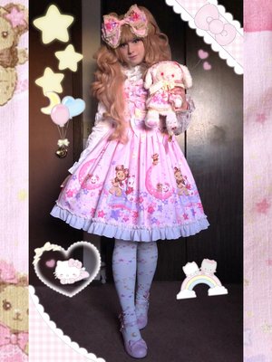 Pixy's 「Lolita」themed photo (2018/03/25)