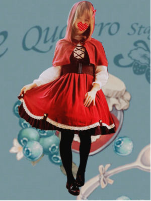 柒実Nanami's 「Red」themed photo (2018/03/31)