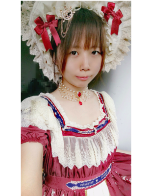 柒実Nanami's 「Red」themed photo (2018/04/02)