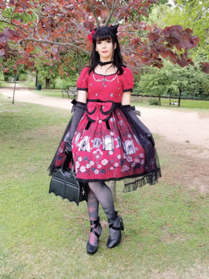 Eugenia Salinasの「Gothic」をテーマにしたコーディネート(2018/04/16)
