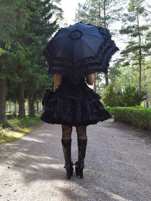 Marjo Laine's 「Umbrella」themed photo (2018/04/17)