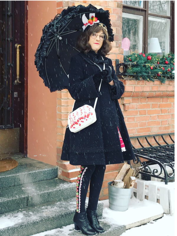 Alexandra Gushchaの「Umbrella」をテーマにしたコーディネート(2018/04/21)