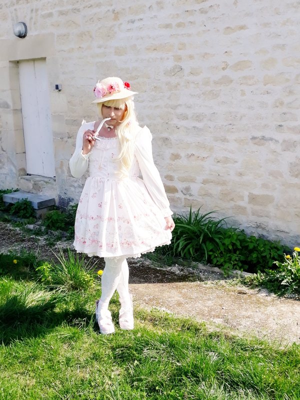 Anaïsse's 「Sweet lolita」themed photo (2018/04/23)
