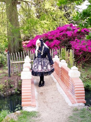 Anaïsse's 「Lolita fashion」themed photo (2018/04/30)