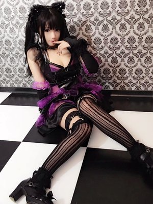 Neneko's 「Lolita」themed photo (2016/12/31)