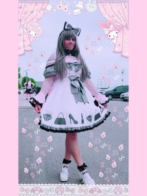 Marina 's 「Lolita fashion」themed photo (2018/06/05)