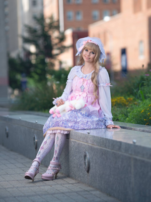 Luminous Sanctuary Coordinate Photos (2 photos) | ALICE HOLIC