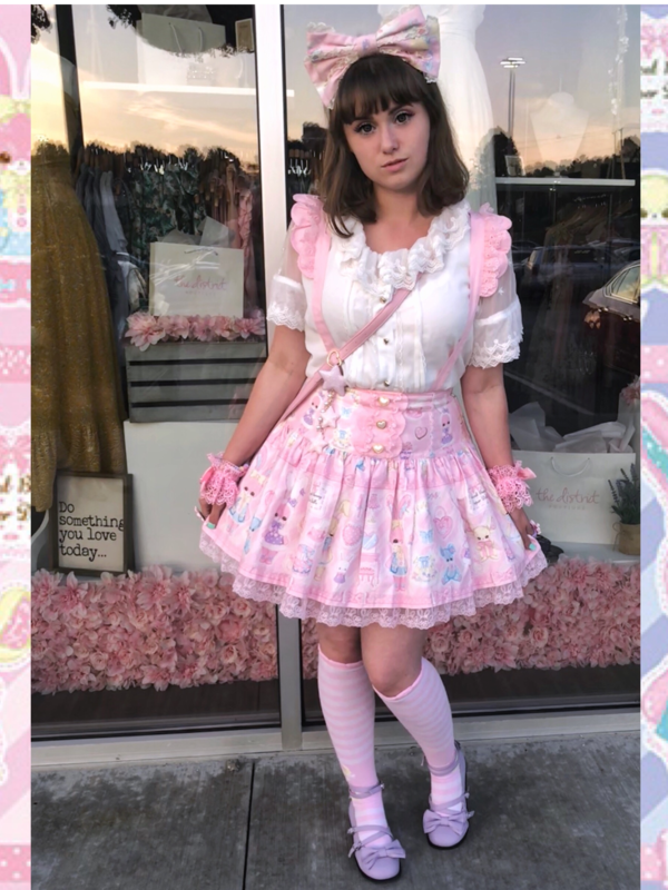 Pixy's 「Lolita」themed photo (2018/07/06)