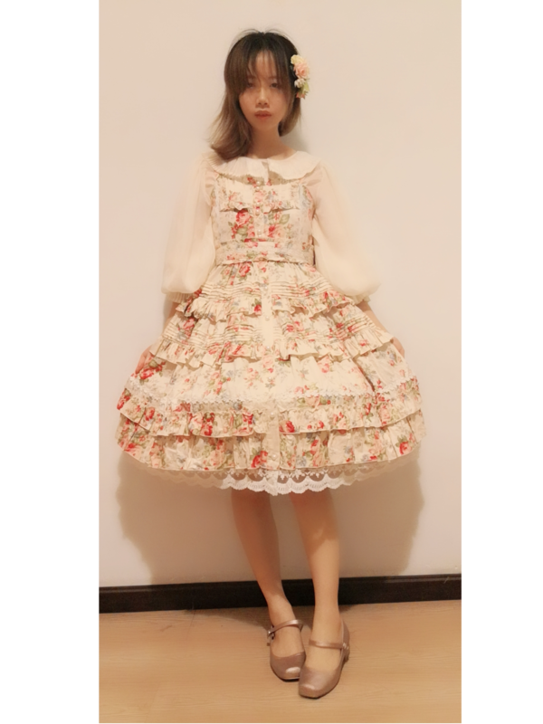 柒実Nanami's 「Lolita」themed photo (2018/08/05)
