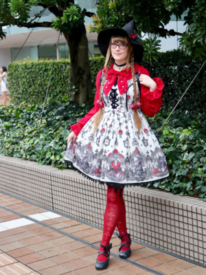 Nokeの「Lolita fashion」をテーマにしたコーディネート(2018/09/13)