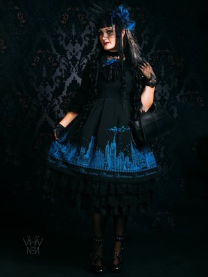 Marjo Laine's 「Gothic」themed photo (2018/10/04)
