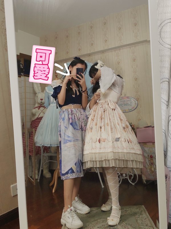 Sui 's 「Lolita」themed photo (2018/10/07)