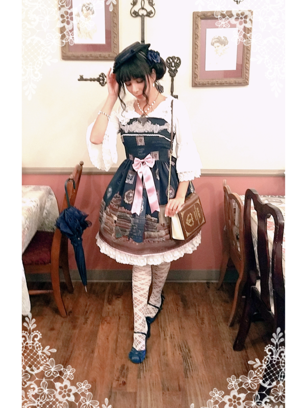 Eugenia Salinas's 「Lolita」themed photo (2018/10/08)