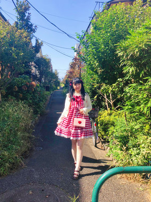 舞's 「Sweet lolita」themed photo (2018/10/24)