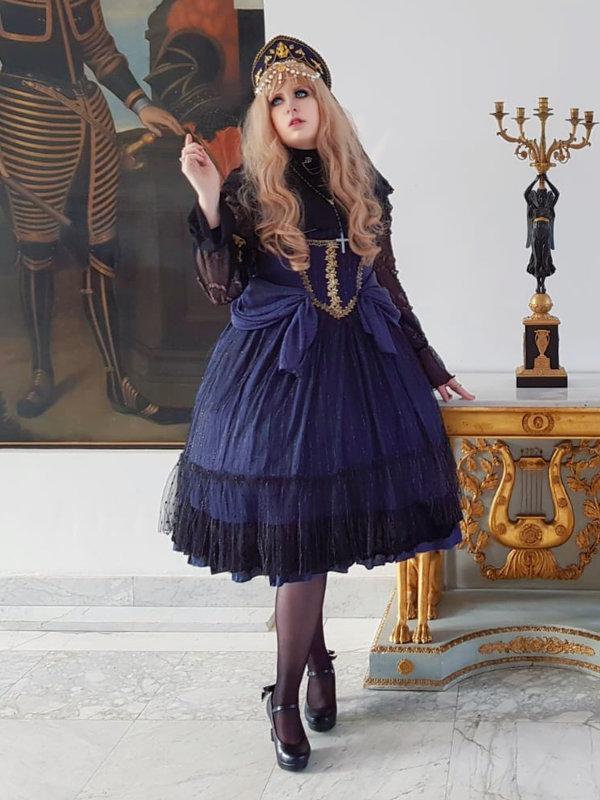 Anna Maria's 「Lolita」themed photo (2018/10/25)