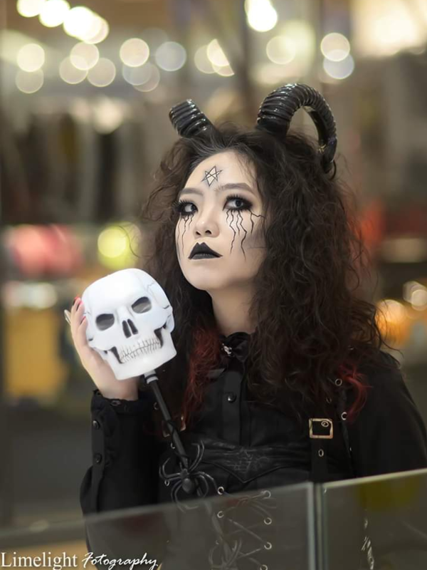 Qiqi's 「Halloween」themed photo (2018/10/31)