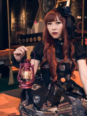 石絮絮's 「Halloween」themed photo (2018/10/31)