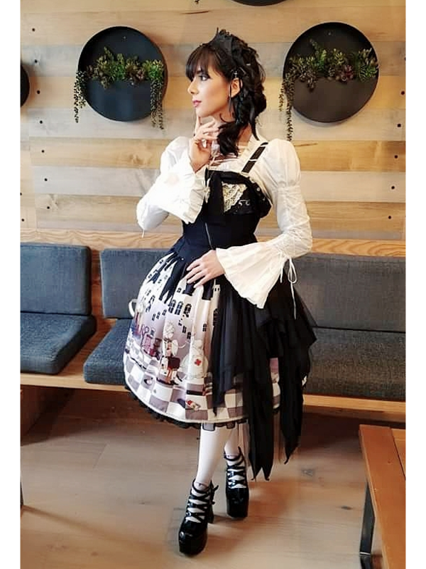 Eugenia Salinas's ã€ŒLolita fashionã€themed photo (2018/11/04)