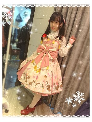 望's 「Lolita」themed photo (2018/11/25)