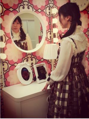 Tomomiの「Lolita」をテーマにしたコーディネート(2018/12/21)
