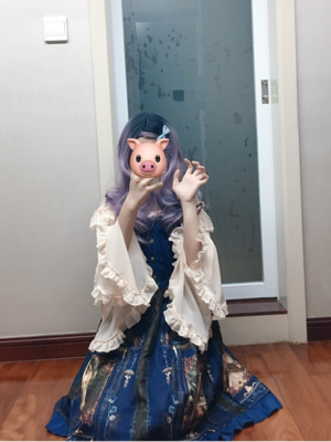 梦麓兔's 「Lolita」themed photo (2018/12/23)