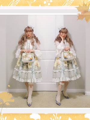 ALingLiz's 「Lolita」themed photo (2018/12/27)