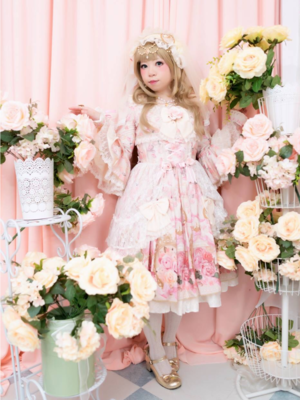 hime's 「Angelic pretty」themed photo (2019/01/10)
