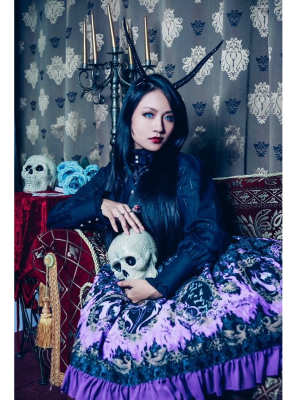 万梨音 Marion's 「Gothic Lolita」themed photo (2019/02/04)