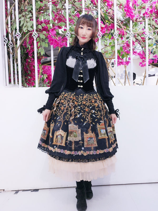 千芷萤's 「Lolita」themed photo (2019/02/11)