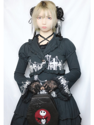 ??MARiN??'s 「Black」themed photo (2019/02/27)