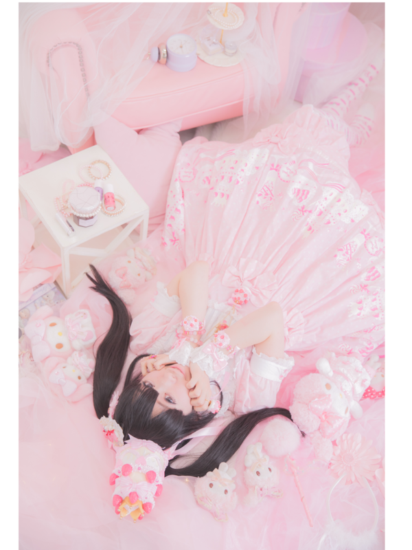 是モヨコ以「Lolita」为主题投稿的照片(2019/02/27)