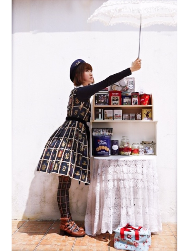 Alice's 「Navy」themed photo (2019/03/17)