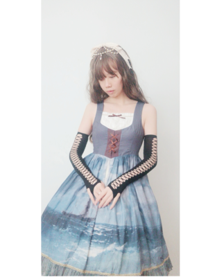 柒実Nanami's 「Lolita」themed photo (2019/03/19)