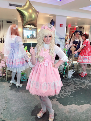 是Lulu以「Angelic pretty」为主题投稿的照片(2019/04/19)