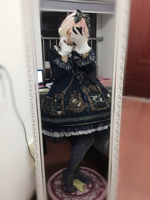 透明雨中曲's 「Lolita」themed photo (2019/04/21)